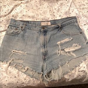 Levi High-Waist Jean Shorts - Size 18 W